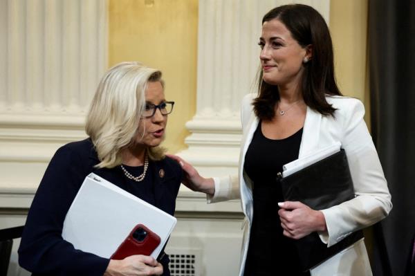 Rep. Liz Cheney and Cassidy Hutchinson during a break in her testimony before the House select committee on June 28. 